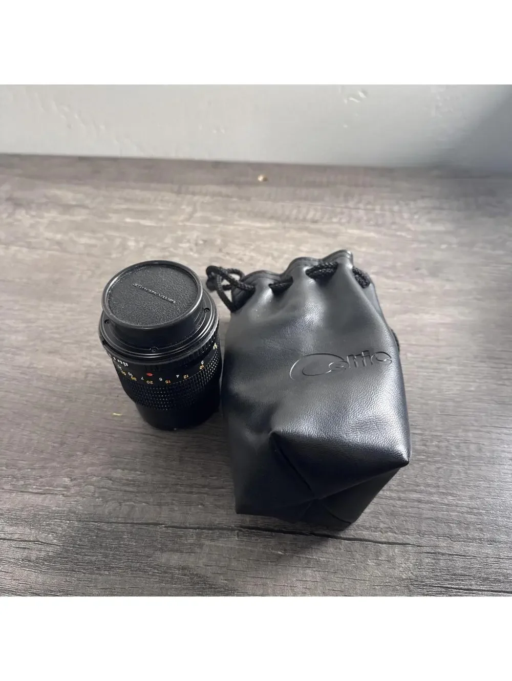 MD Minolta Celtic 1:3.5 f=135mm for 35mm Camera Lens WITH LEATHER BAG